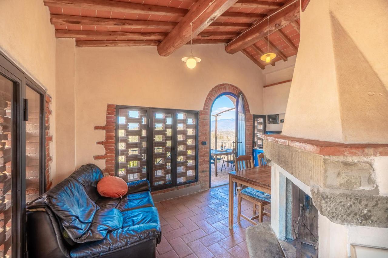 Agriturismo Podere Luisa Монтеварчи Екстериор снимка